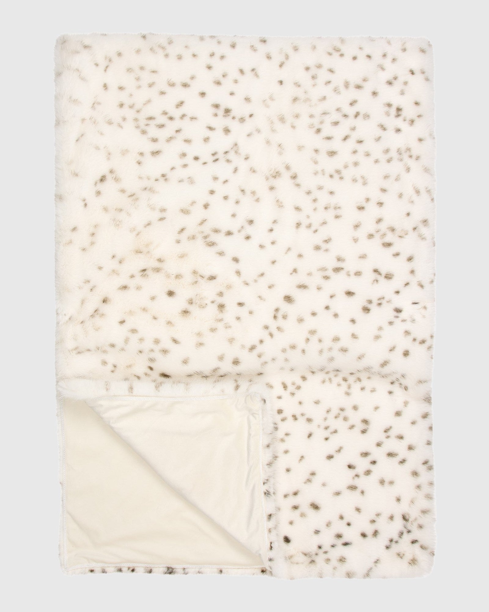 Fur-Free Fox (Faux Fur) Throw | White/Black Spotted