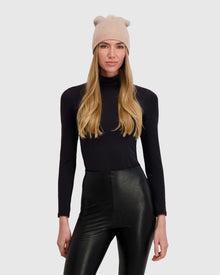 Knit Beanie Hat With Fur-Free Fox (Faux Fur) Pompom | Beige/Beige