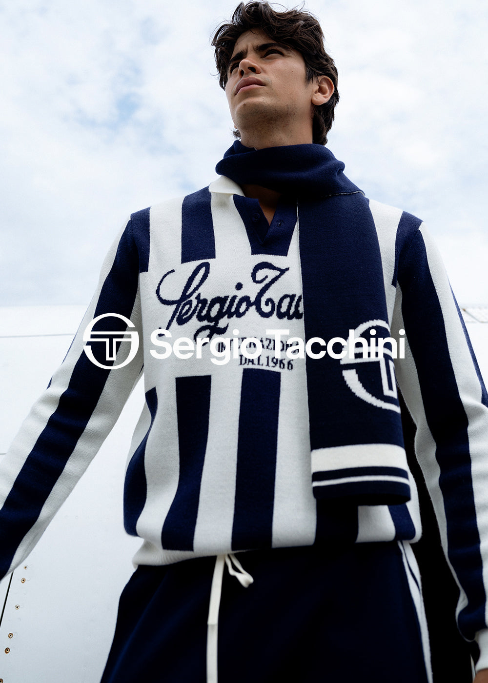Classic Throw | Solid Scarlet