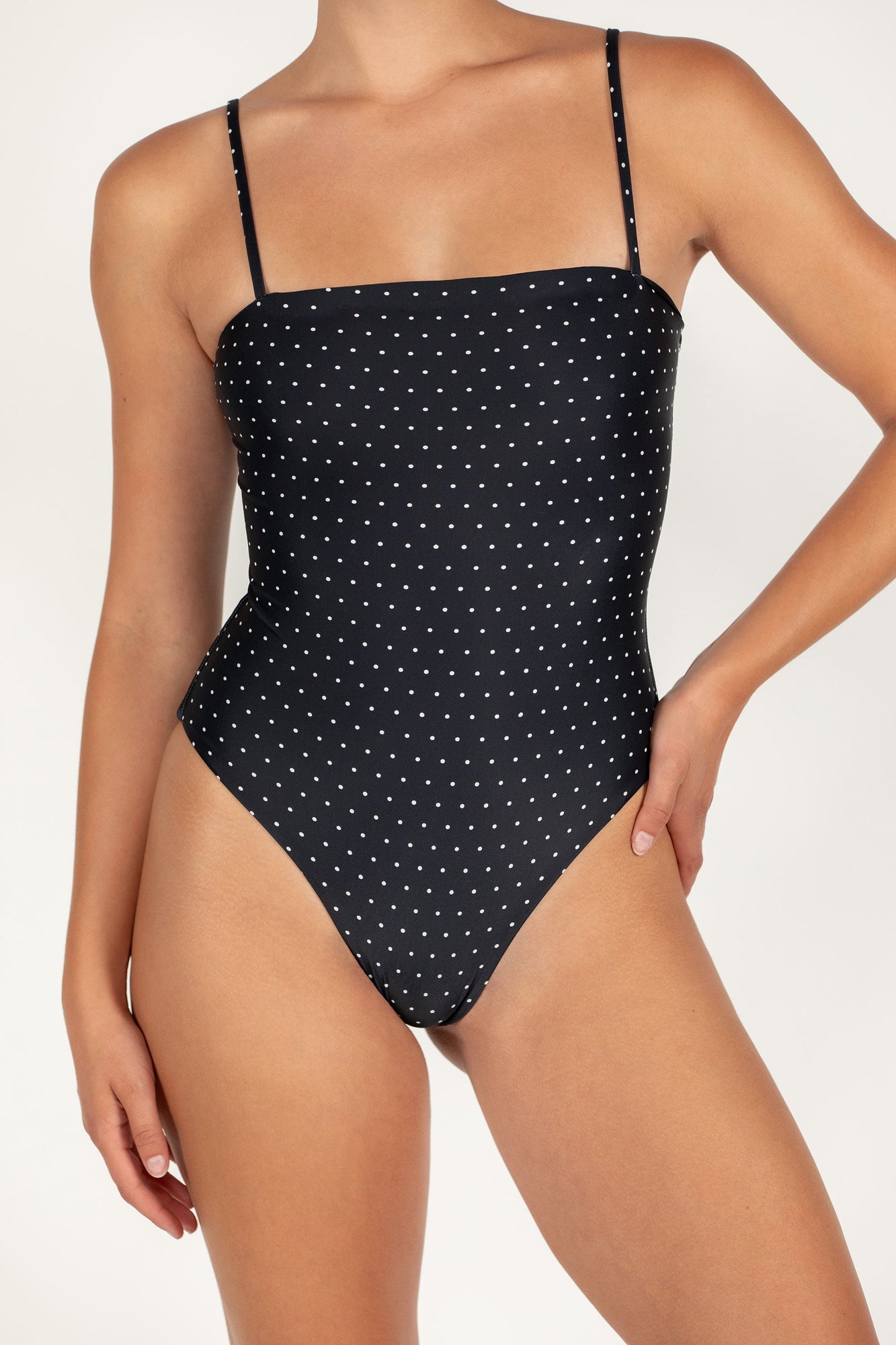 Malta One Piece | Noir Spot