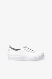 Kit Low Top Leather Sneakers | White Pebble