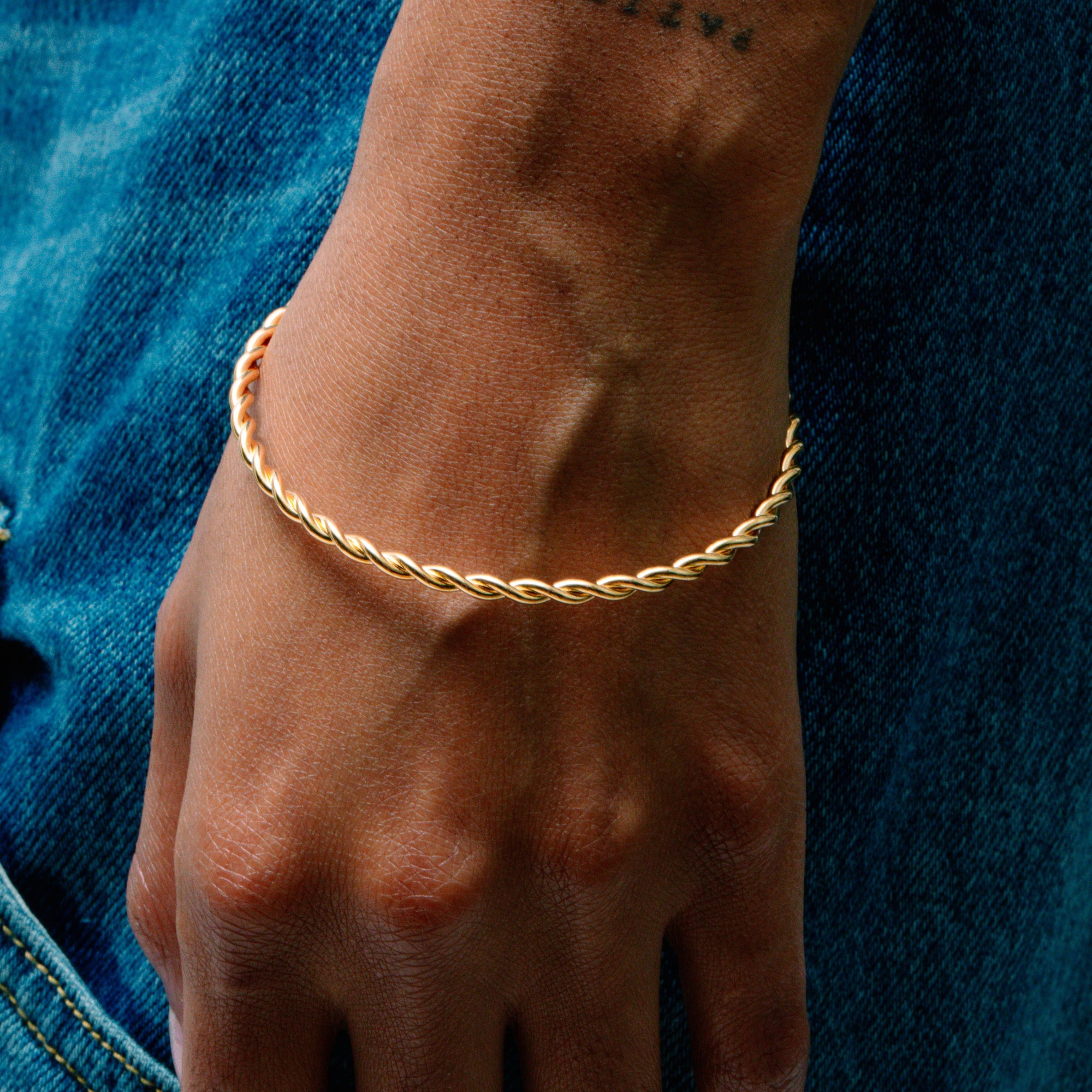 The Thin Rope Bangle Bracelet | Gold