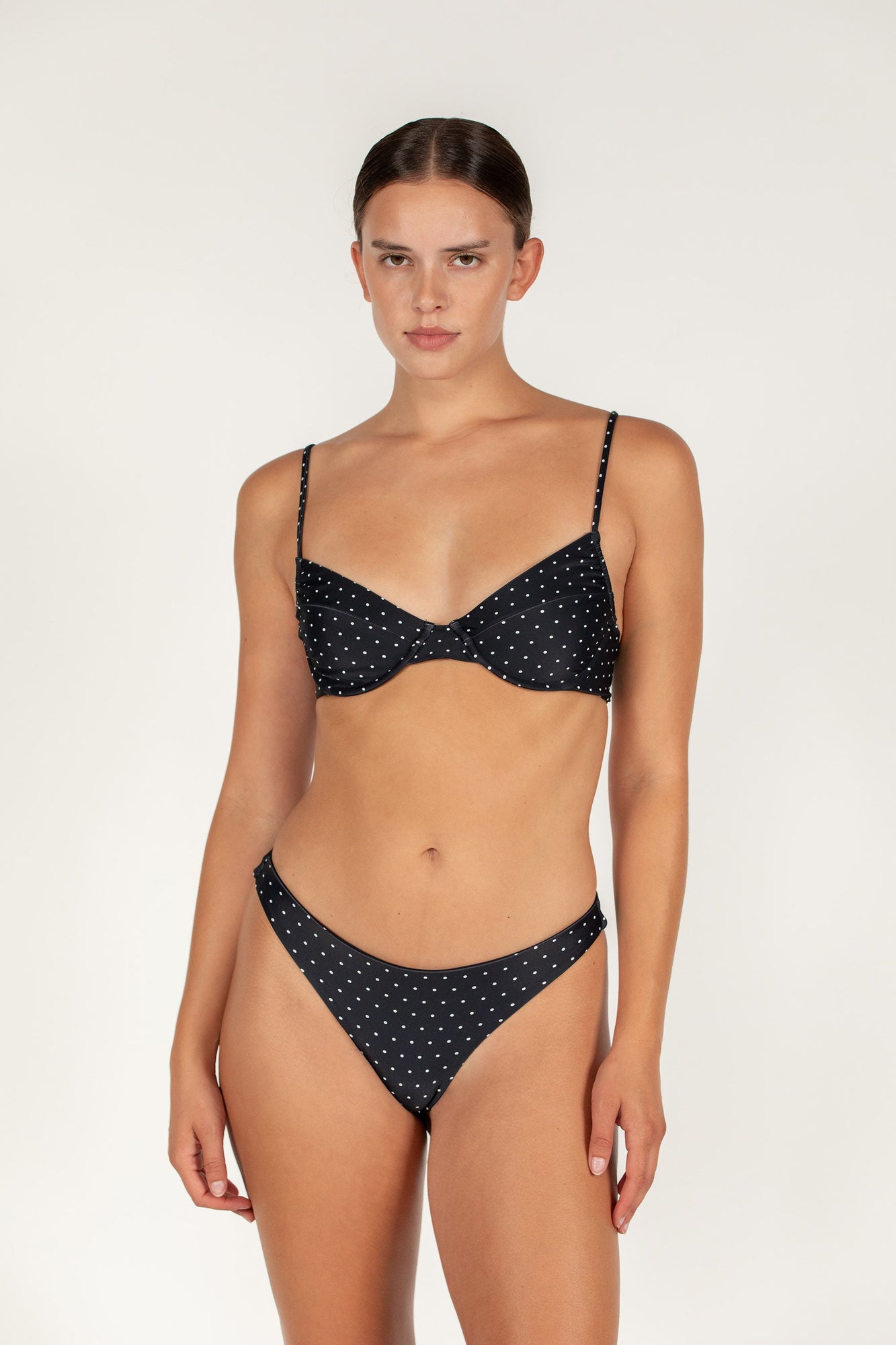 Nava Top | Noir Spot