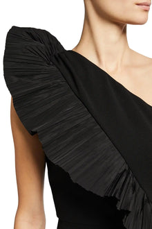 ONE33 SOCIAL | The Mercer Black Pleated Ruffle Gown | Black