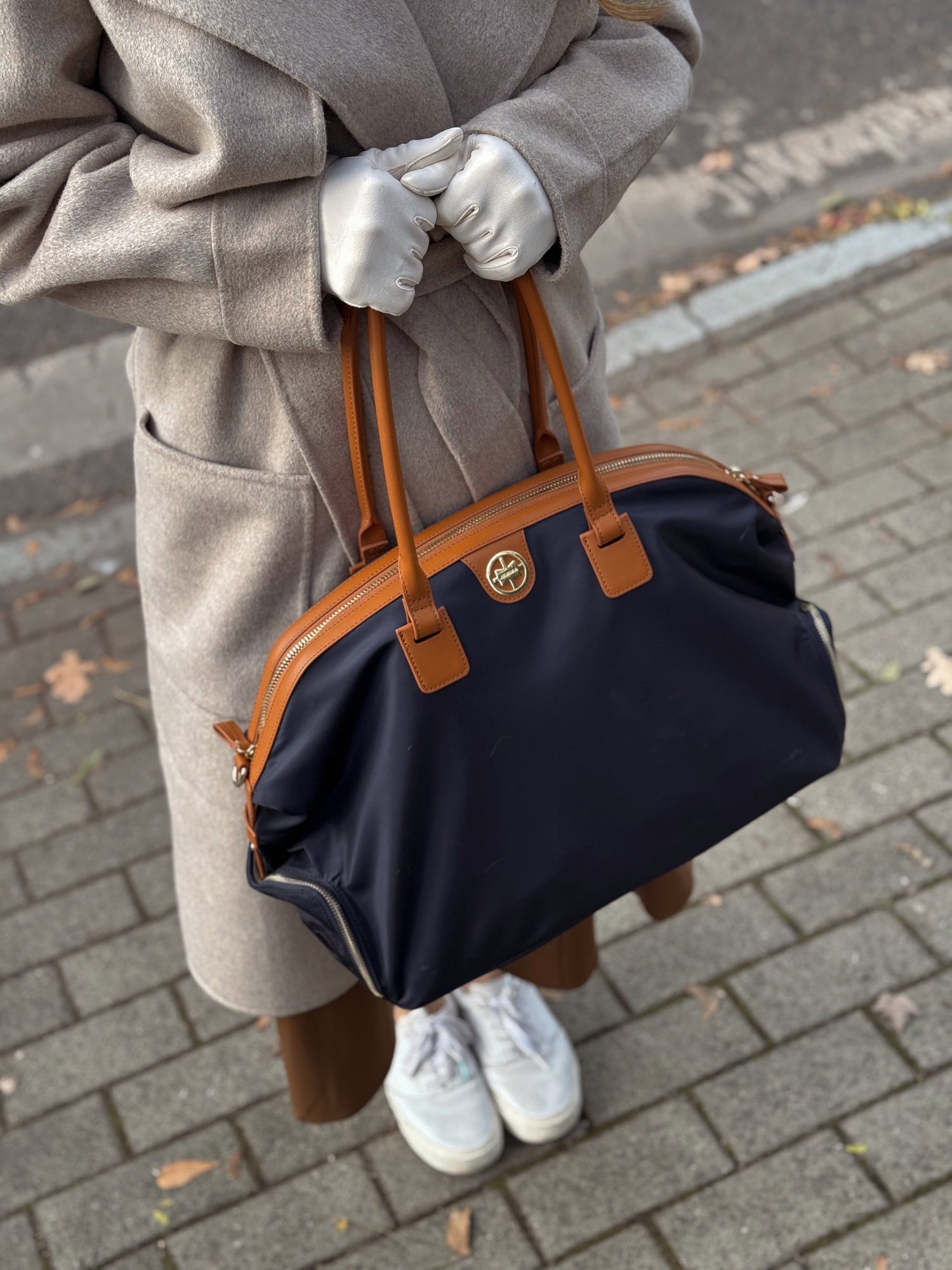 Color - Oxford Blue
