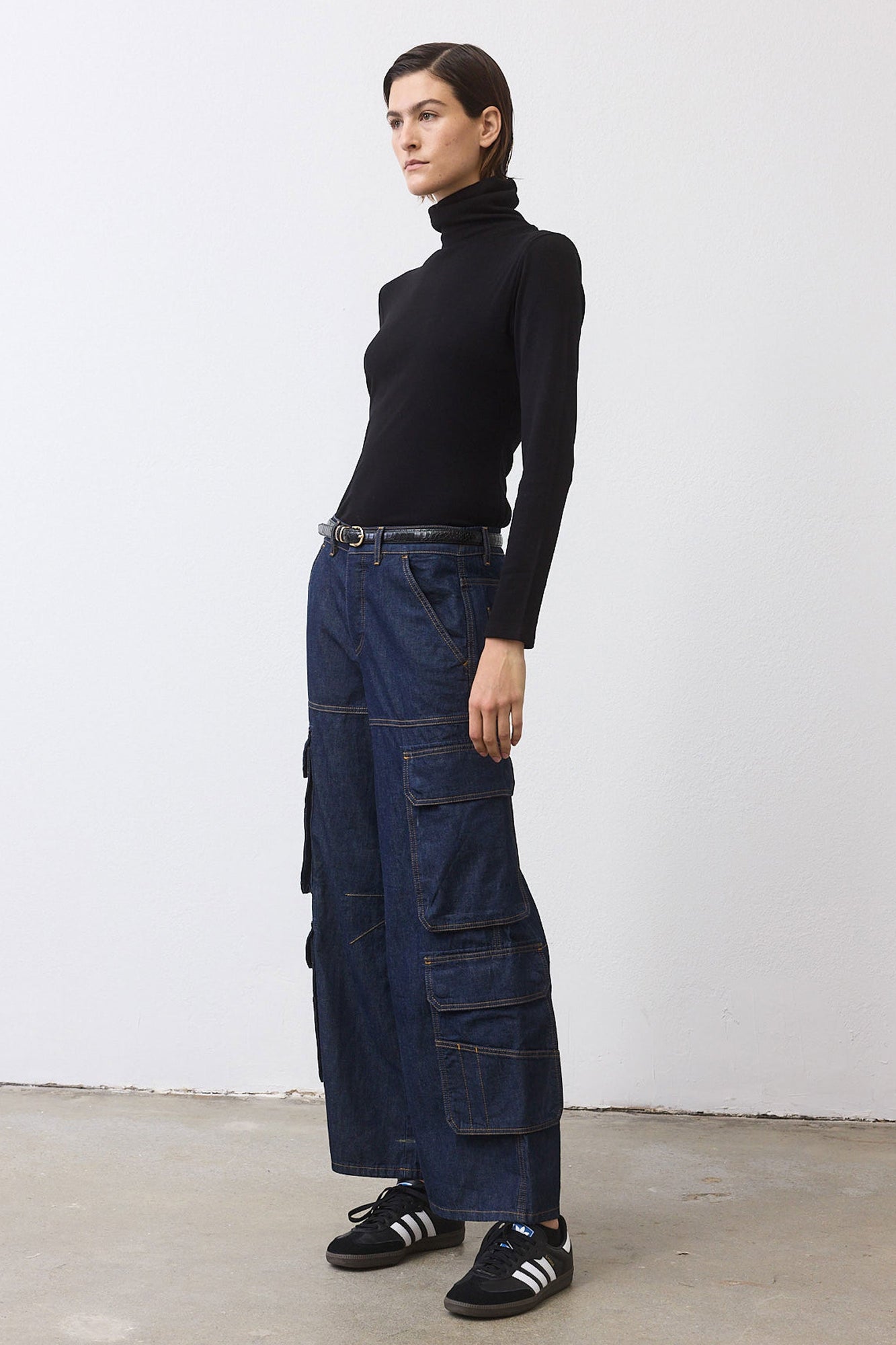 The Off Duty Light Denim Cargo Pants | Dark Wash