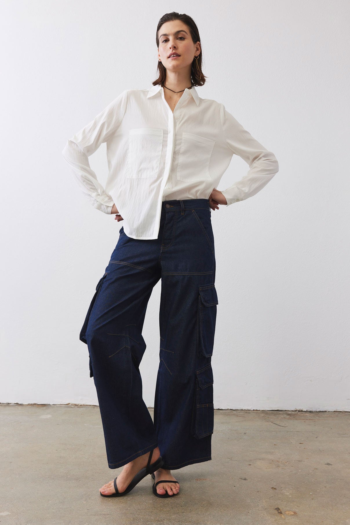 The Off Duty Light Denim Cargo Pants | Dark Wash