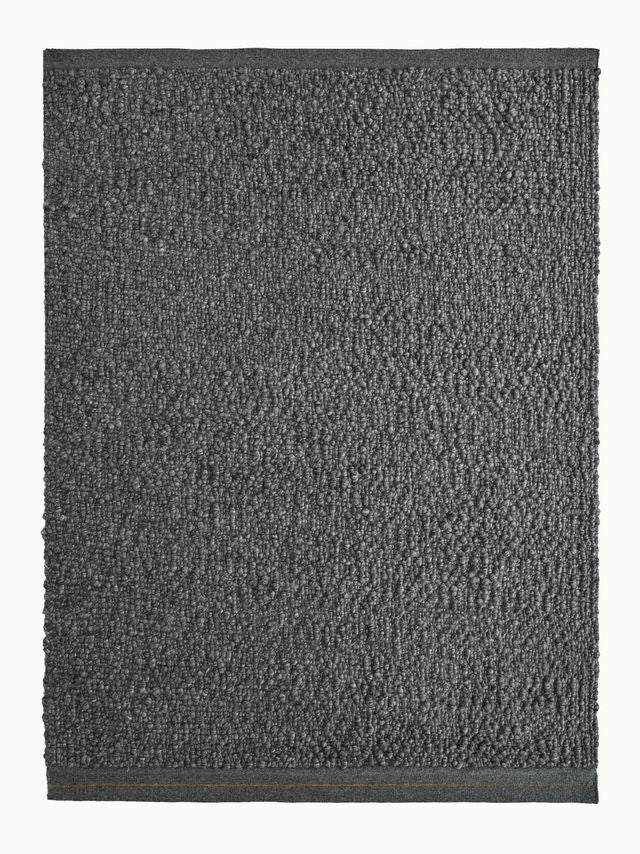 Palus Rug | Obsidian