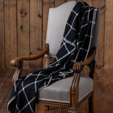 Graydon Throw | Black/Ivory