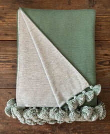 Bali Throw | Evergreen/Carbon