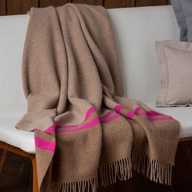 Canyon Throw | Light Taupe / Tobacco / Shocking Pink