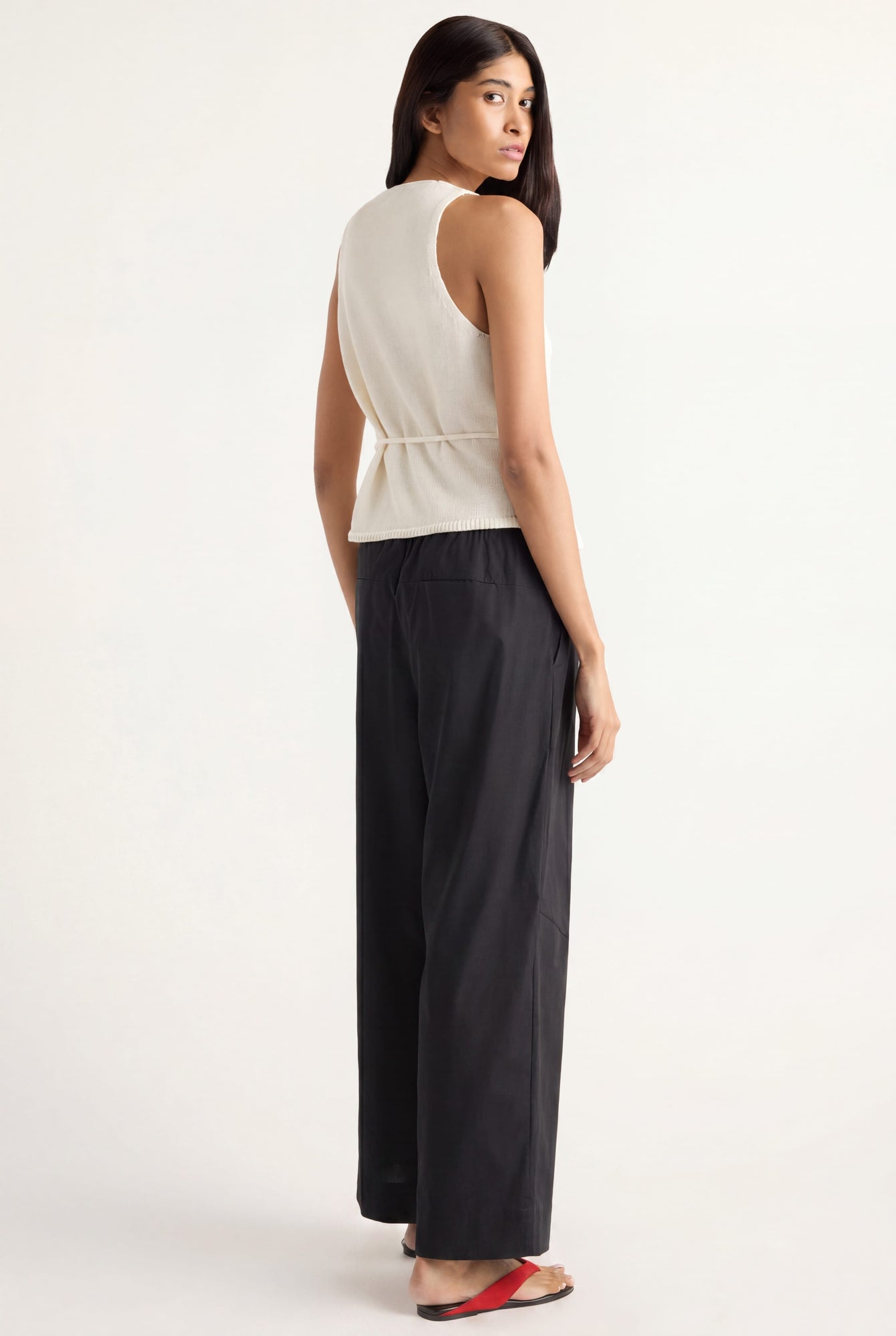 Arya | Paula Stretch-Waist Organic Cotton Pant in Size Small