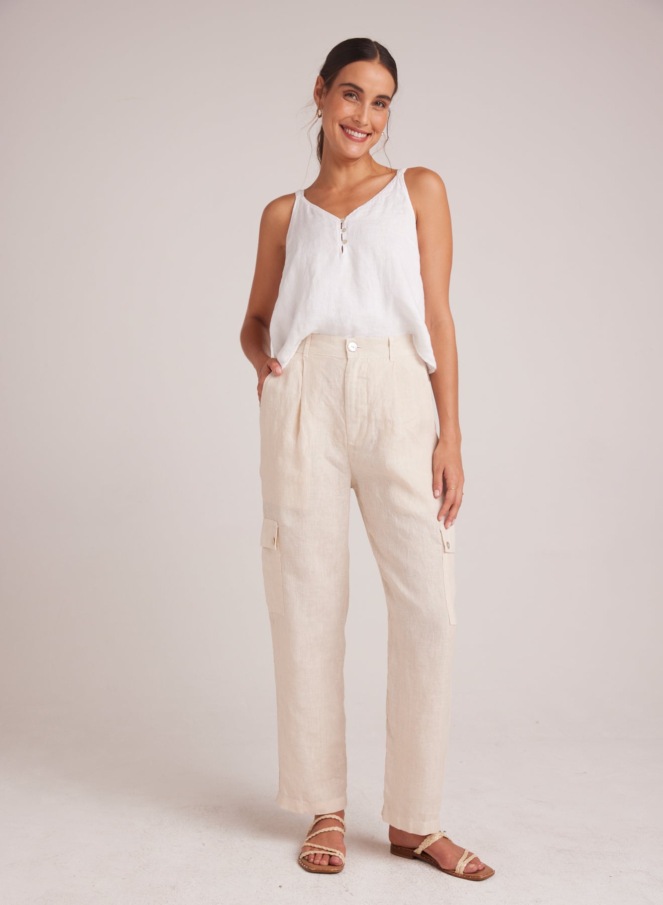 Pleated Linen Cargo Trousers | Samba Tan