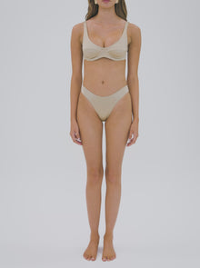Scoop Underwire Top | Pale Gold