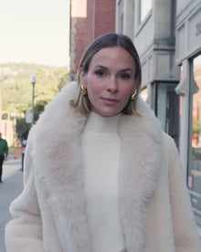 Sheared Select Cashmere Goat Coat With Select Cashmere Goat Collar | Light Beige