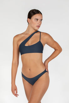 Queensland 2 Top | Cabana