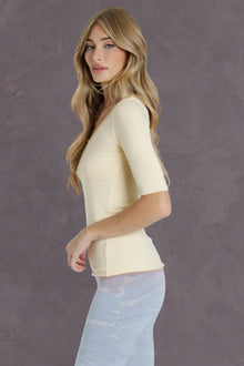 Women | Elbow Sleeve V-Scoop Tee | Maize