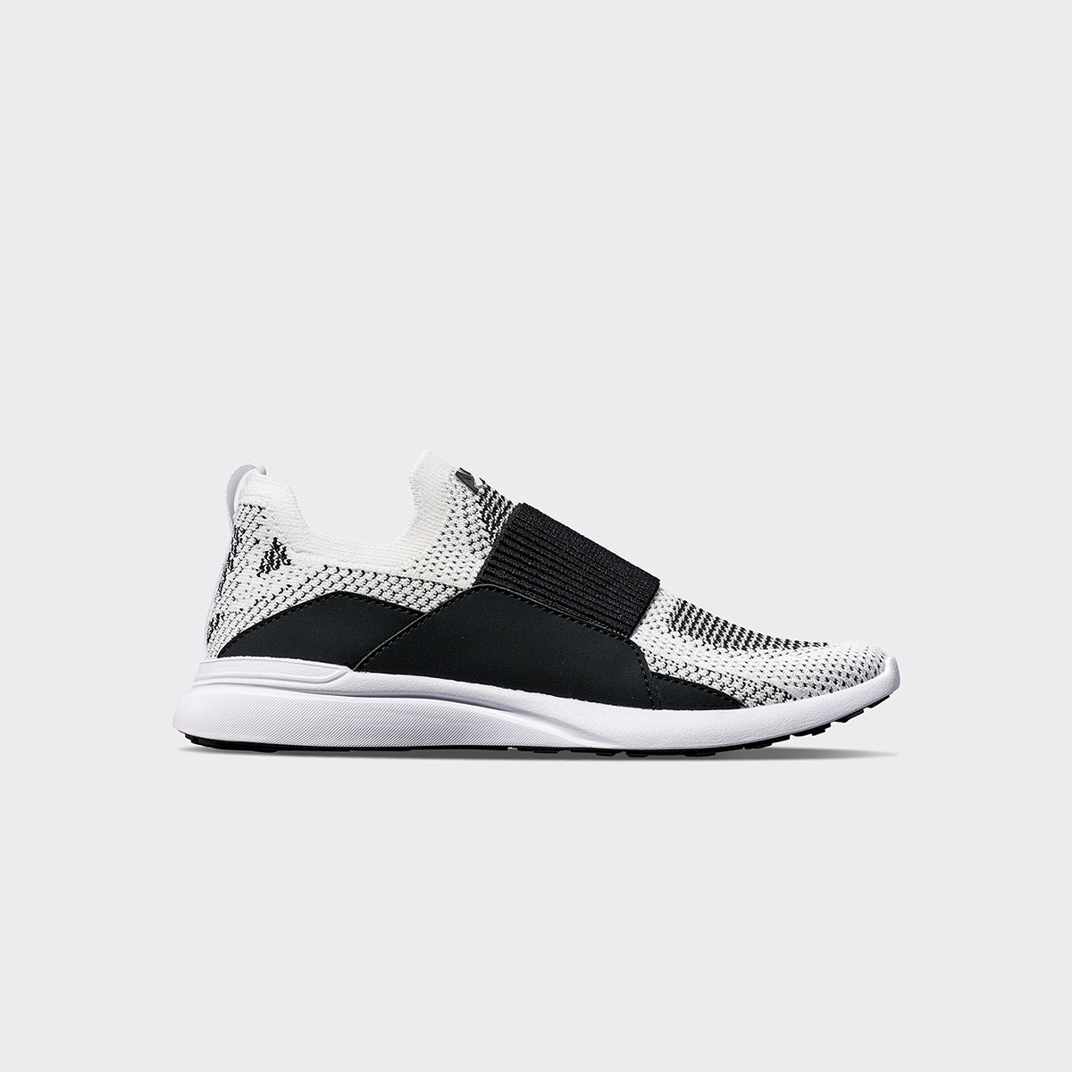 Youth's TechLoom Bliss | White / Black / Black / Ribbed