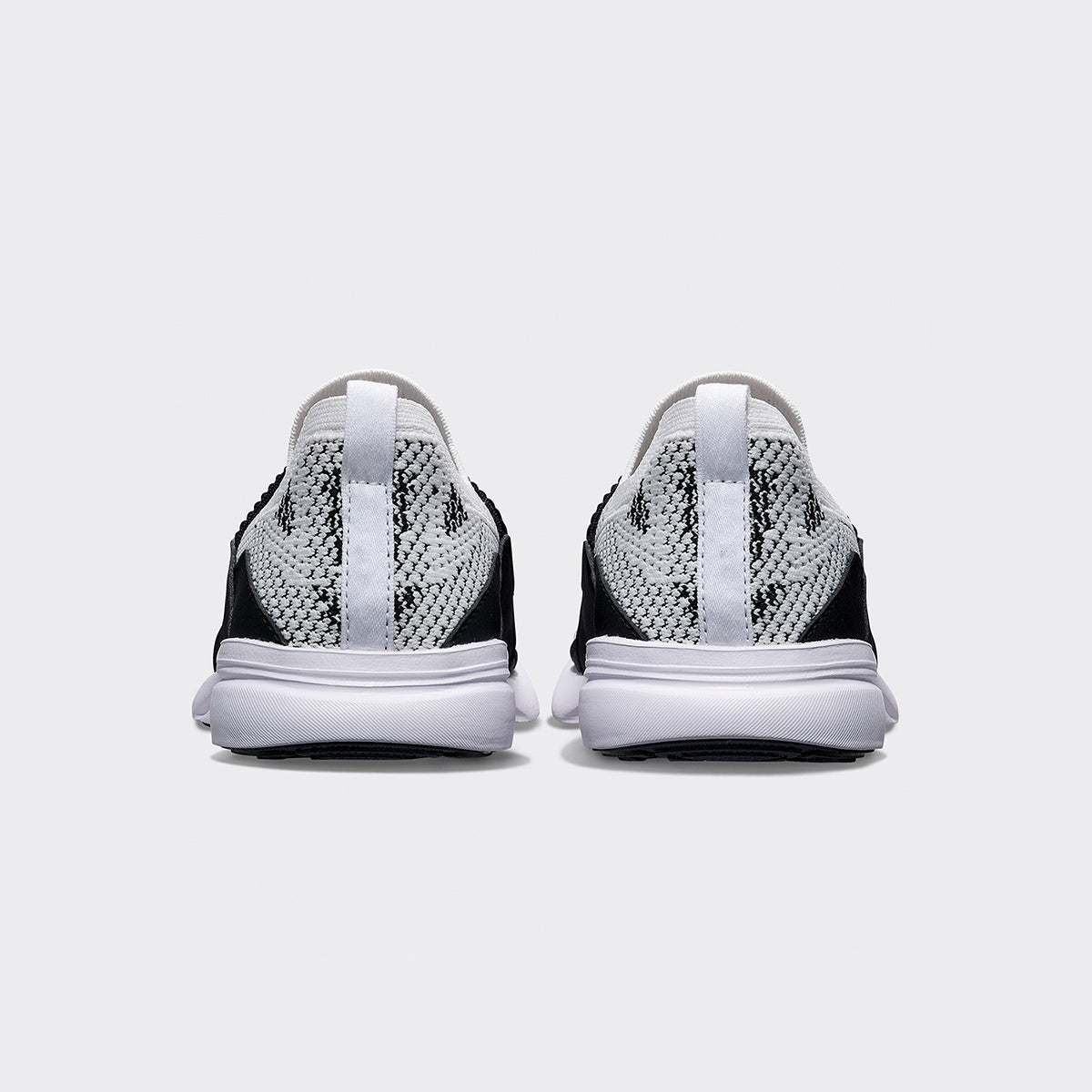 Youth's TechLoom Bliss | White / Black / Black / Ribbed