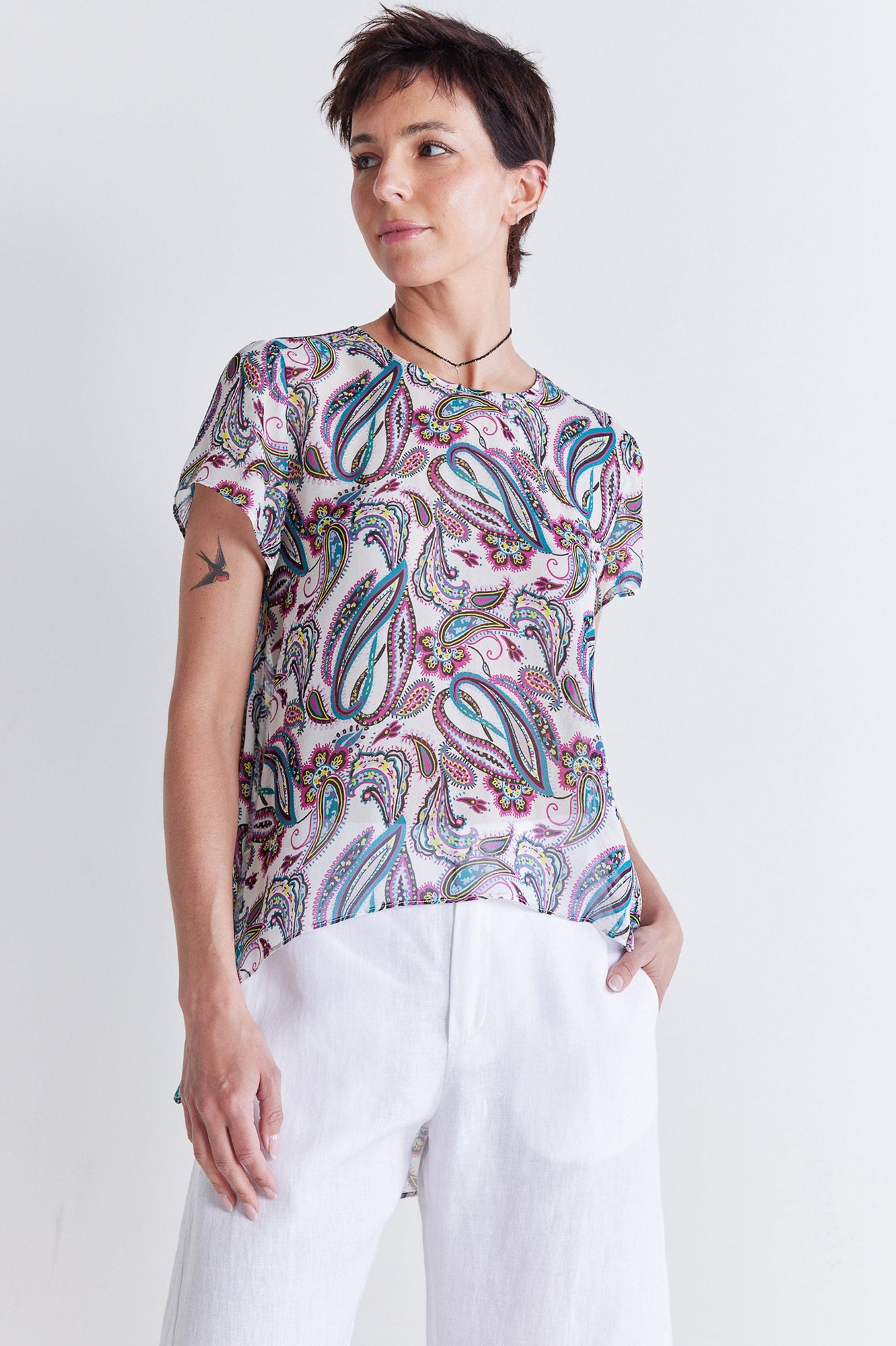 Summery High-Low Top | Pink Paisley