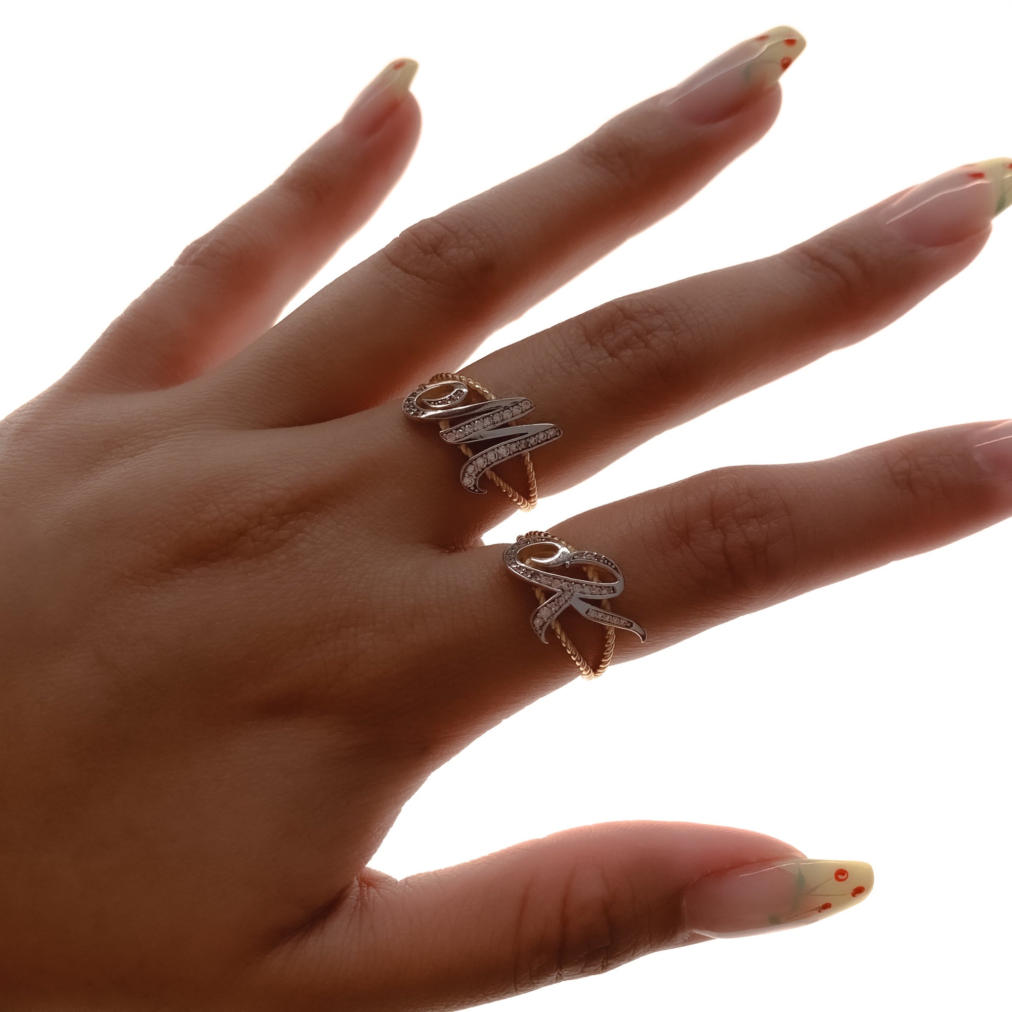 The Script Letter Rope Ring | Gold
