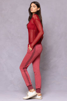 Women | Striated Racing Stripe Fitted Jogger | Crimson