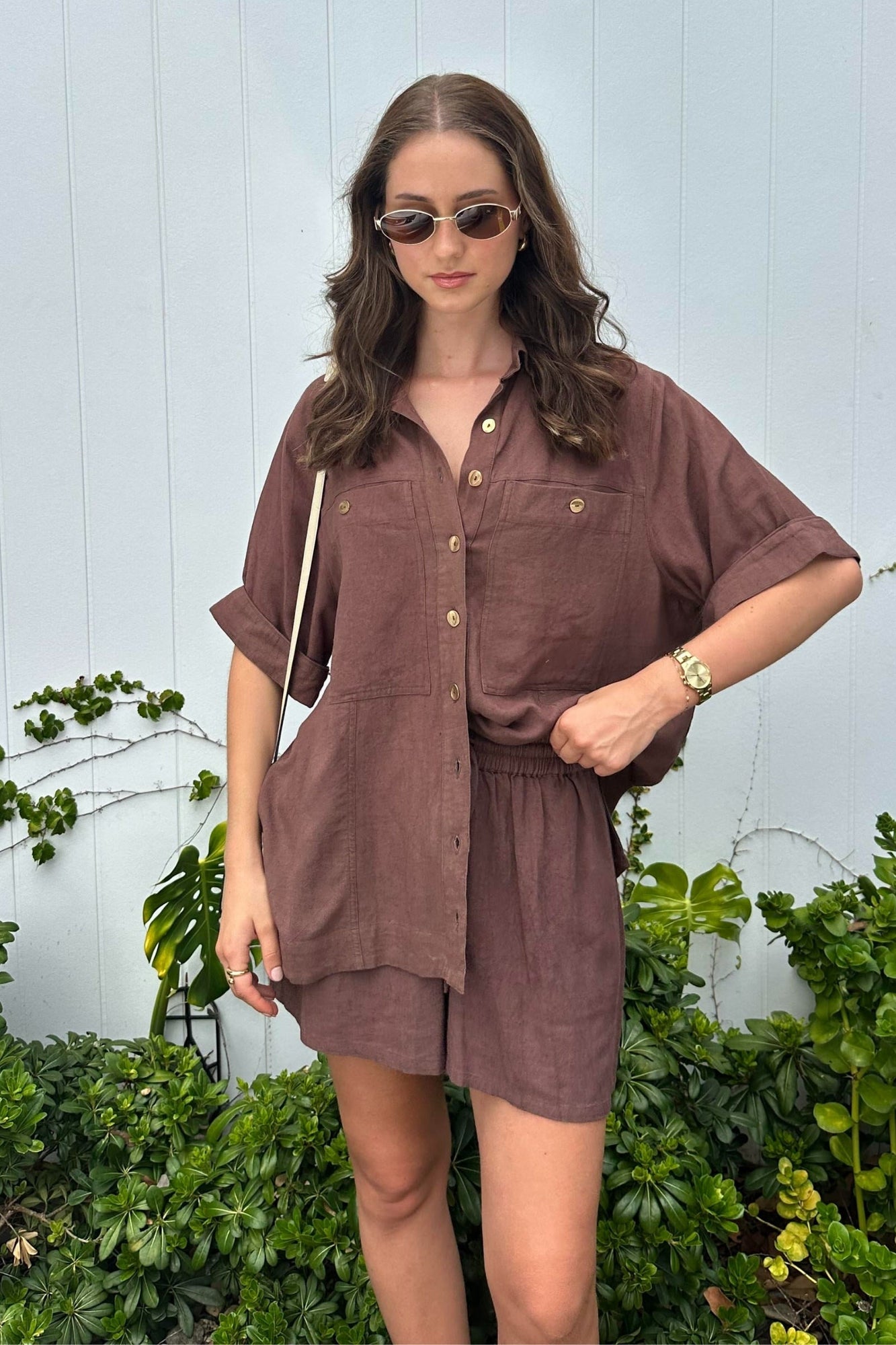 UNE PIECE-Linen Shorts CHOCOLATE