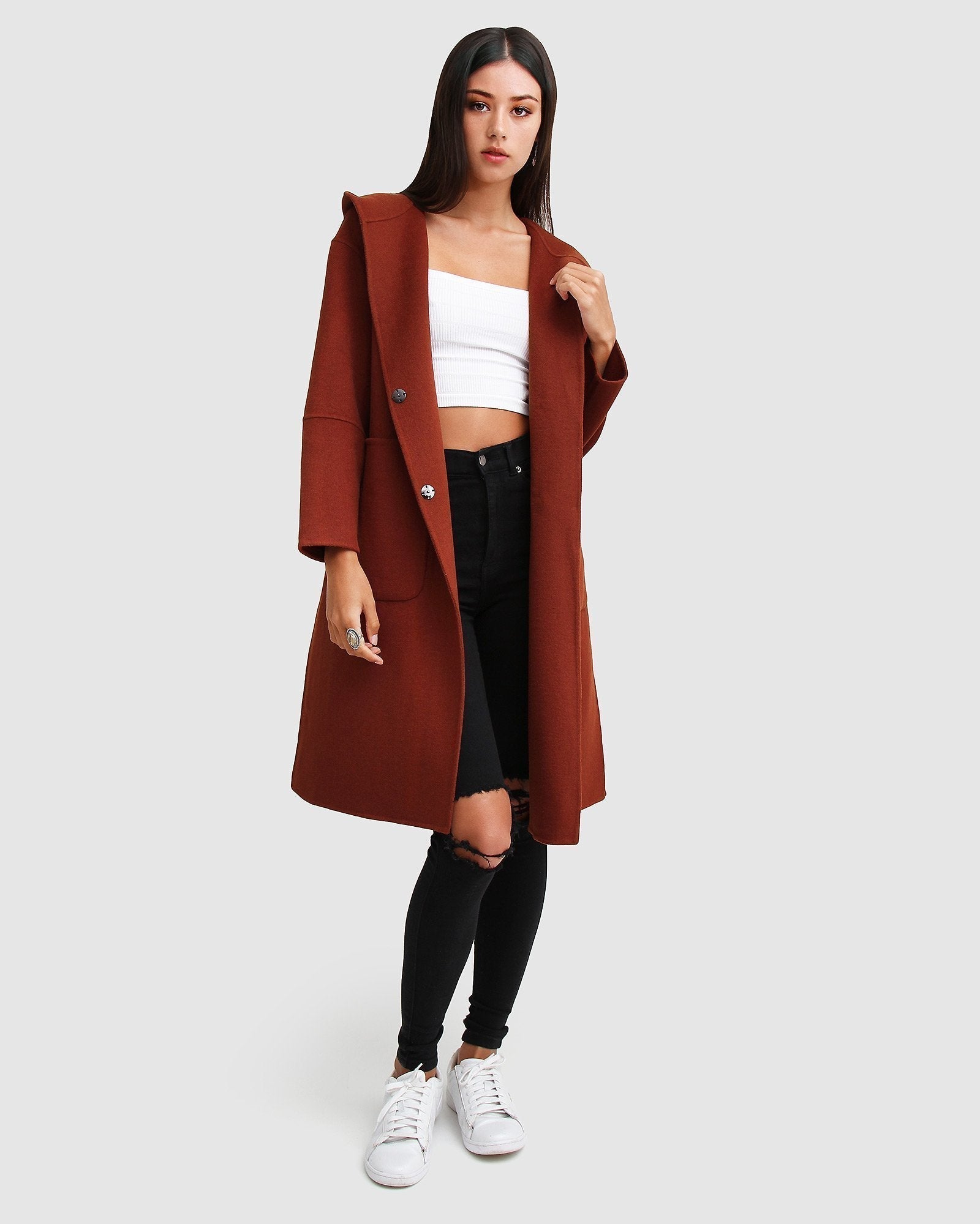 walk-this-way-oversized-wool-coat-front_83fb3063-ae34-4aaa-9a5e-e62573139db1.jpg