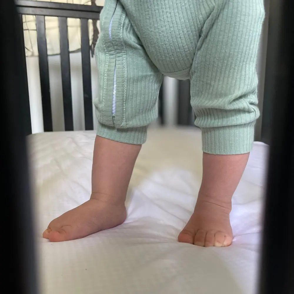 Signature Sateen Crib Fitted Sheet | Crib | Feather White