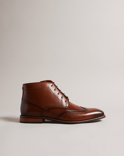 Men | Brogue Chukka Boot | Pale Brown