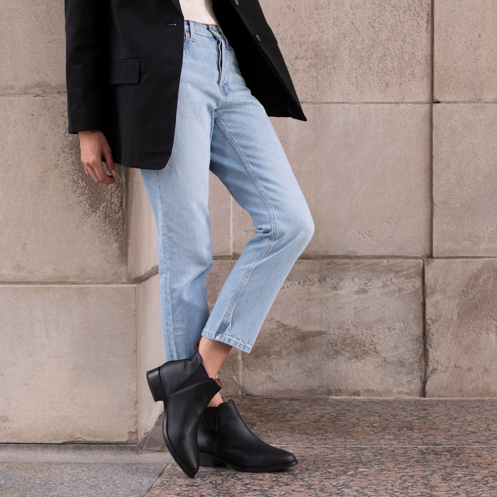 Womens | Eva Everyday Chelsea Boot | Black/Black