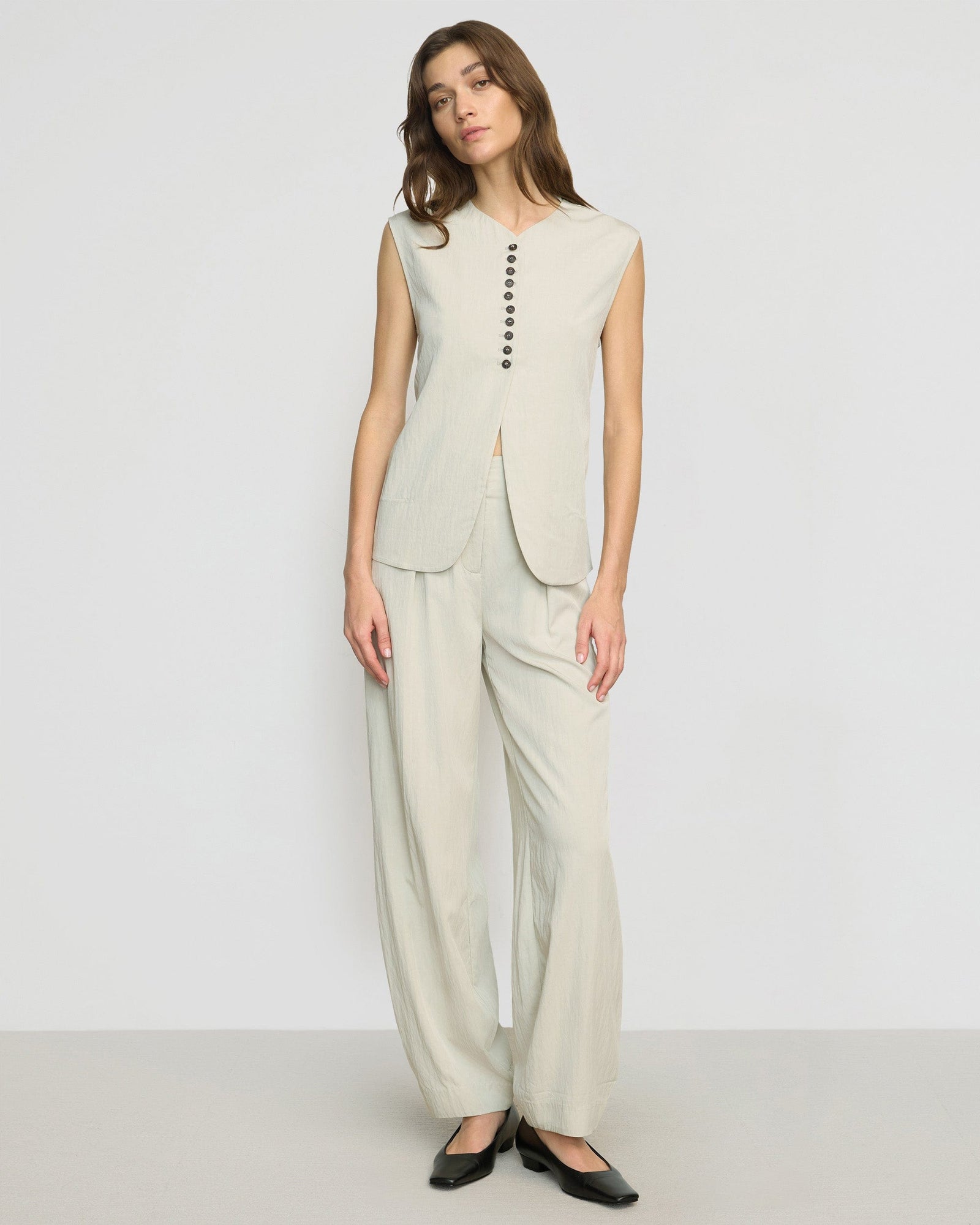 Yan Wide Barrel-Leg Pant | Natural