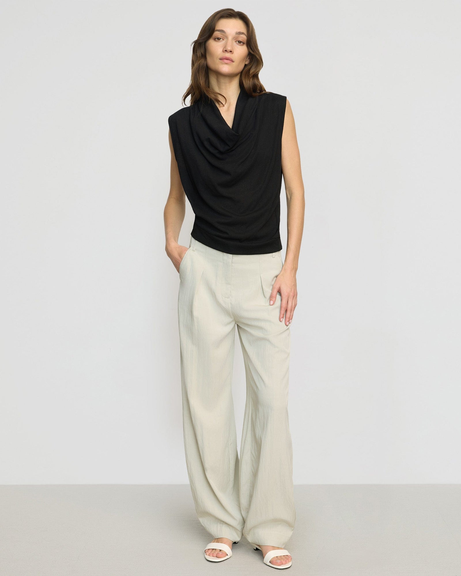 Yan Wide Barrel-Leg Pant | Natural