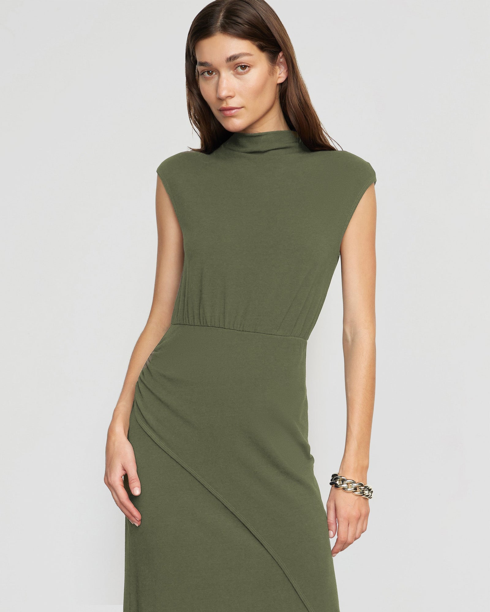 Yimei Mock-Neck Side-Slit Dress | Camo