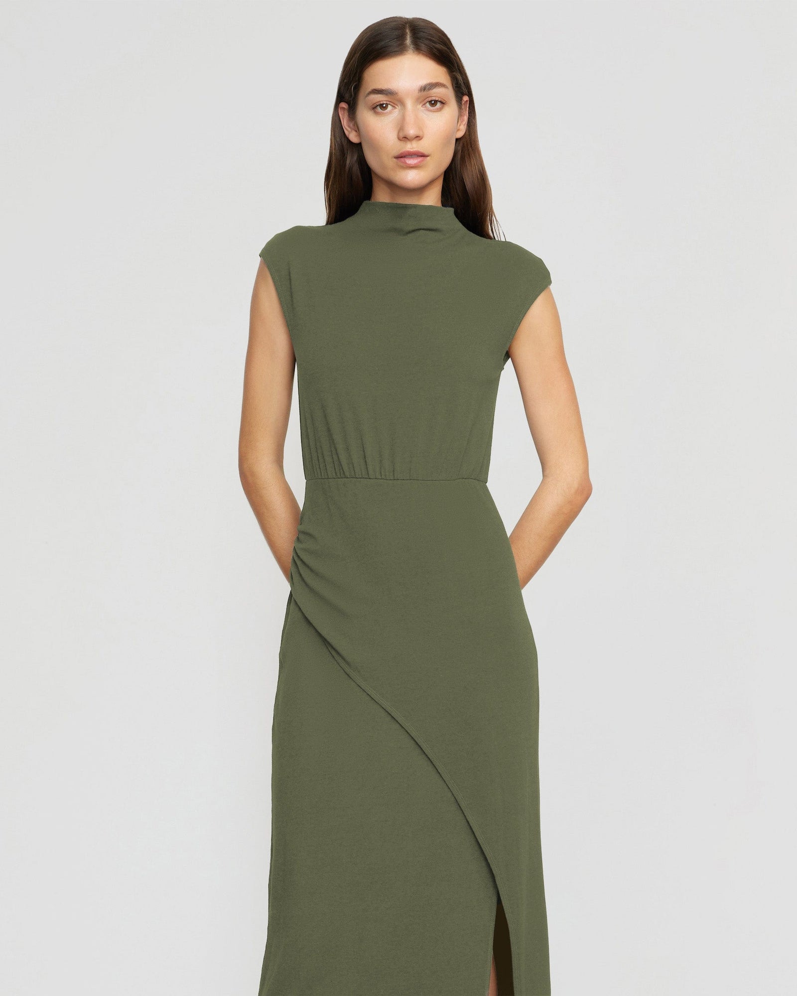 Yimei Mock-Neck Side-Slit Dress | Camo